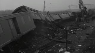 Treinramp bij Harmelen 1962 [upl. by Gagnon]