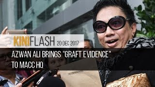 KiniFlash  20 Dec Azwan Ali brings quotgraft evidencequot to MACC HQ [upl. by Cosetta197]