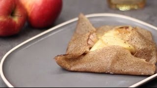 Galette flambée à landouille et aux pommes caramélisées [upl. by Quinby]