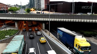 Ingenious idea Burnley Tunnel traffic 17 per cent faster in peak after new lights [upl. by Dahsar147]