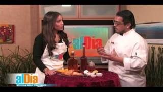 Chef Luis Villavelazquez y Empanadas de Calabaza con Miel [upl. by Suoiradal]