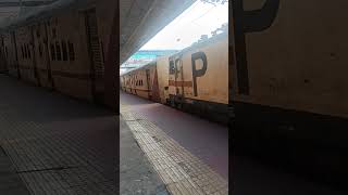 today train news trainvideo trainjourney sheetalmalviya10 railwaystation platform vlog [upl. by Daniyal]