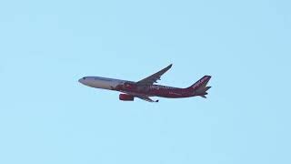 Vietjet Air A330 departing sydney flying over head [upl. by Nnairret893]