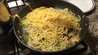 Spaghetti con tonno e cipolla il piatto preferito di Franco Califano [upl. by Notyrb]