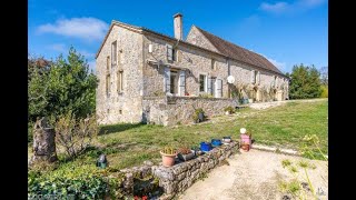 Maison Perigourdine en pierre  Issigeac [upl. by Zebadiah]