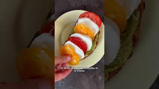 Tartine caprese tomates et mozza [upl. by Nilyac]