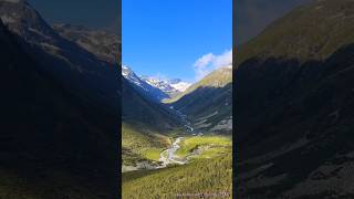 Wunderschöne Schweiz  Sicht vom Flüelapass im Kanton Graubünden [upl. by Folberth]