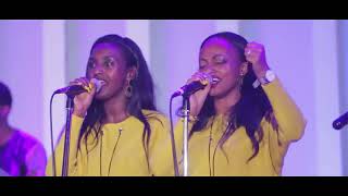 ባንተ ደስ ይለኛል ይስሃቅ ሰዲቅ Bante Des Yilegnal Yishak Sedik Live Wo [upl. by Htebsil]