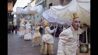 In punta di piedi  Festa dei trampolieri Bologna [upl. by Aikaz5]