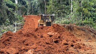 Caterpillar D6R XL bulldozer builds a new road is extreme [upl. by Darum]