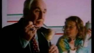 Gino Ginelli ice cream commercial from the 80s Dutch [upl. by Llednahs654]