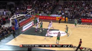 Dunk of the Night Tremmell Darden Zalgiris Kaunas [upl. by Eltsyrc]