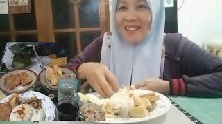 menu botok pelas khas makanan ndeso tahu tempe tak boleh ketinggalan [upl. by Lesab179]