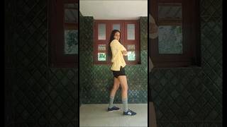 viviz  Shhh Dance cover shhhchallenge viviz shorts [upl. by Ytsirk]