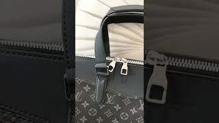 Louis Vuitton M40567 briefcase series handbag [upl. by Nennek12]