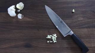 How to Chop Garlic [upl. by Damek]