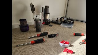 Cant start Dyson v10 or 11 Fix problem cheap Replace trigger [upl. by Constantine]