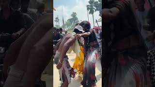 Wait for public reaction Kamar damage nahi karba e garanti likh ke da khesari bhojpuri reels [upl. by Einafpets]