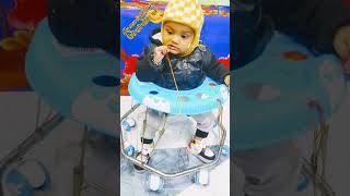 sandal me jal Rahi light viralshort youtubeshort cutebaby shoes [upl. by Allemrac]