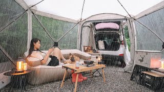 비가 온다고 오히려 좋아☔️ 비오는 숲 속에서 강아지와 솔로캠핑  빗소리 들으며 우중혼술 적시기 감바스와 잭다니엘  춘천 더숲캠핑장 [upl. by Eimiaj]