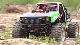 Axial RR10 Bomber Rock Racer amp Toyata Hilux Custom Truggy │Off Road Trail [upl. by Ime]