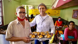 The Best Goli Baje And Mangalore Buns At MITRA SAMAJ Udupi  MustTry Tiffin Eatery [upl. by Kciderf560]