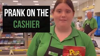 The cashiers reaction to googly eyes is hilarious🤪👀 [upl. by Africah]