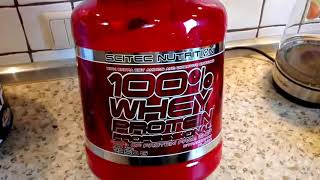 Распаковка протеина Scitec Nutrition 100 whey protein professional [upl. by Aleicarg596]