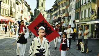 Vellezerit Aliu  Veq Per Pes Minuta Albanian Traditional Folk Music [upl. by Tsnre762]