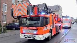 AUSGEDEHNTER BRAND IN TURNHALLENANBAU  Flüchtlinge evakuiert  Feuerwehr Bergisch Gladbach [upl. by Belda]