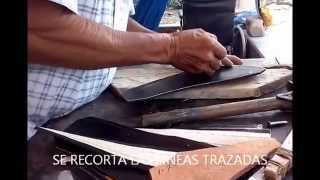 Elaboracion de Huaraches en Juchitan de Zaragoza Oaxaca [upl. by Elwood588]