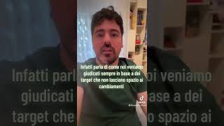 Di cosa parla Camaleonte artistaemergente musica rapper rap short camaleonte rapperemergente [upl. by Yelsiap864]