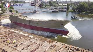 Remontowa Shipbuilding zwodowała kolejny trawler [upl. by Asirac]