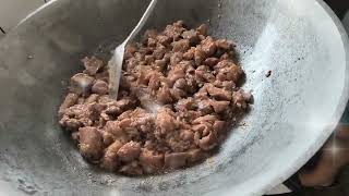 Kakaibang Bersyon ng Menudo recipe without tomato sauce menudongtuyo yummy marinating [upl. by Yeliab]