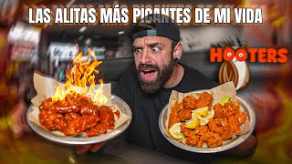 COMIENDO las ALITAS MÁS PICANTES de TODA MI VIDA en HOOTERS casi no lo cuento [upl. by Bibbye682]