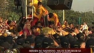 24 Oras Imahen ng Nazareno halos sumubsob sa pagapaw ng mga deboto [upl. by Gorga]