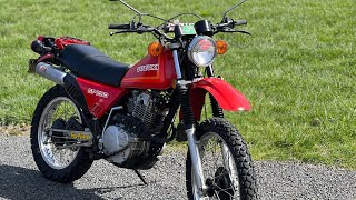 1982 Suzuki SP250 Startup [upl. by Hgielyk]