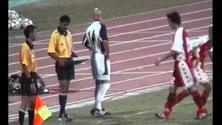 Fabian Barthez of Manchester United as an outfield player in a friendly match in Singapore in 2001 [upl. by Philly497]