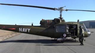 UH1B Huey departs Torrance airport after honoring American Veterans at the Western Museum of Flight [upl. by Redlac]