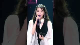 아이유 숨이 차게 춤을 추겠어 [upl. by Nehcterg]