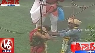 Maharashtra Couple Gets Married 90m Above Ground  Teenmaar News  V6 News [upl. by Arakahs]