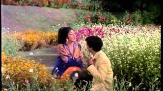 Sa Re Ga Ma Pa Bollywood Song Shashi Kapoor amp Hema Malini Abhinetri [upl. by Errehs]