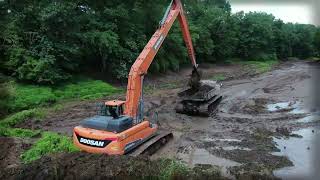 Prinoth Panther T16 Pond Dredging [upl. by Darren973]