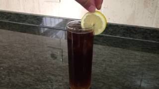 Preparación de Vermut con coca cola zero y limón [upl. by Templer562]