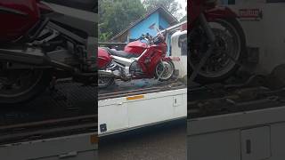 Yamaha FJR 1300 cc Naik Truk Towing moge fjr1300 viral [upl. by Arathorn]