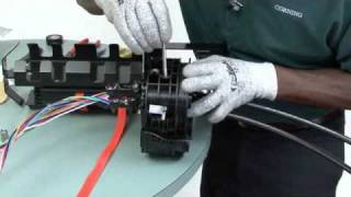 Installing an Express Cable in an SCF Closure [upl. by Lenni]