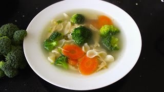 Sopa de brocoli con pollo  La receta de la abuelita [upl. by Ivets526]