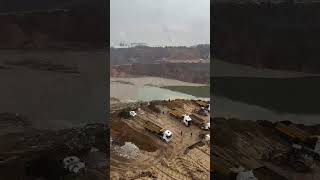 Döküm uçmuş tırlar aşağıda keşfet ismakinalari excavator kepçe gebze instagram [upl. by Marshal415]