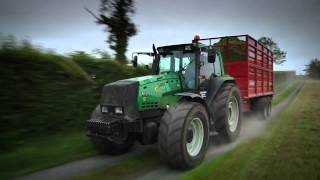 GRASSMEN  Green Fever  Valtra 8550 [upl. by Winchester473]