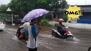 HUJAN DERAS MENYEBABKAN BANJIR DI PAJARAKAN PROBOLINGGO Hujanderas Banjir probolinggo [upl. by Kenward410]